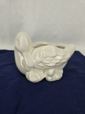 Ceramic Duck Planter - Cream